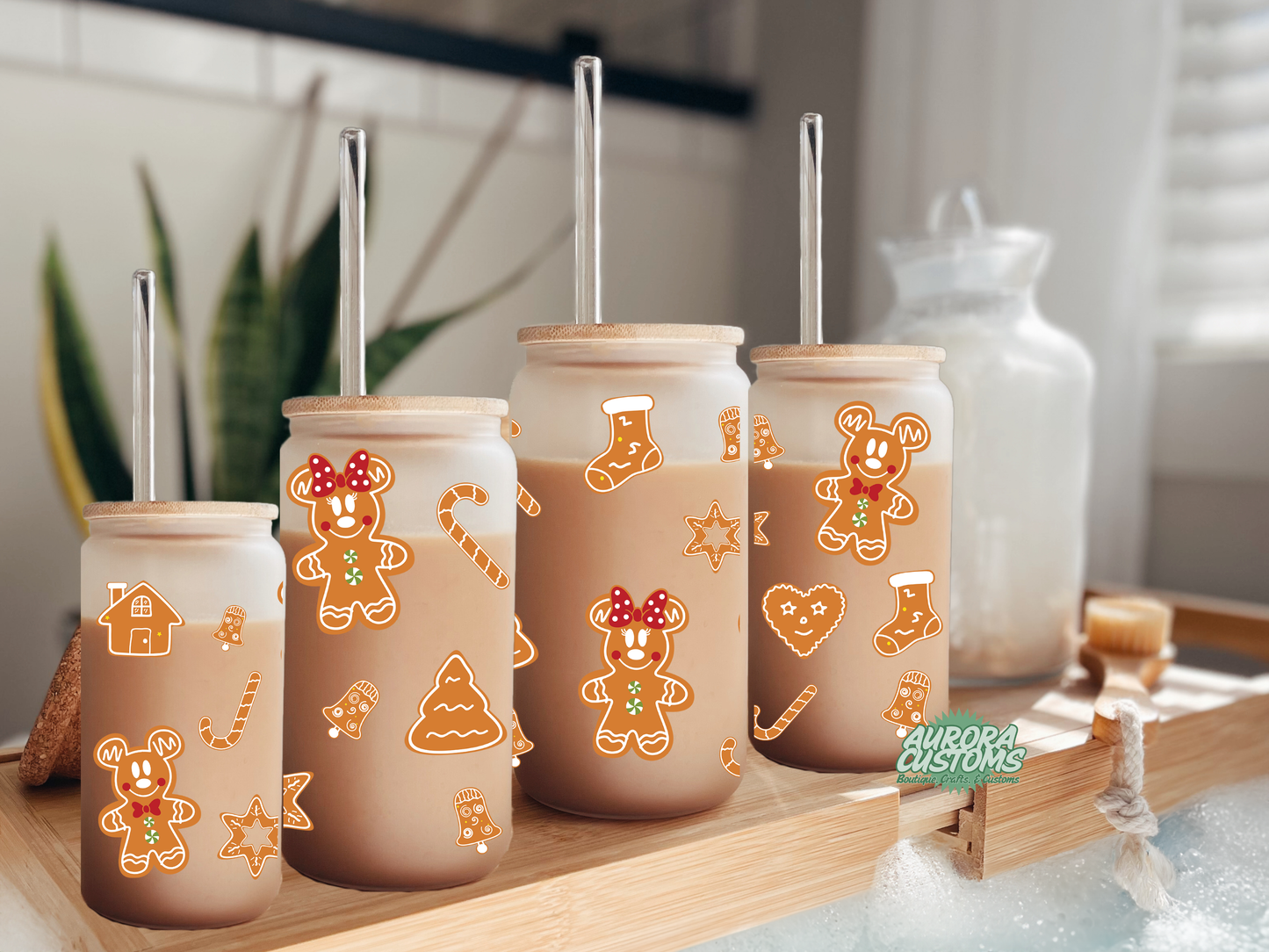 Minnie Ginger Christmas 16oz Glass Can